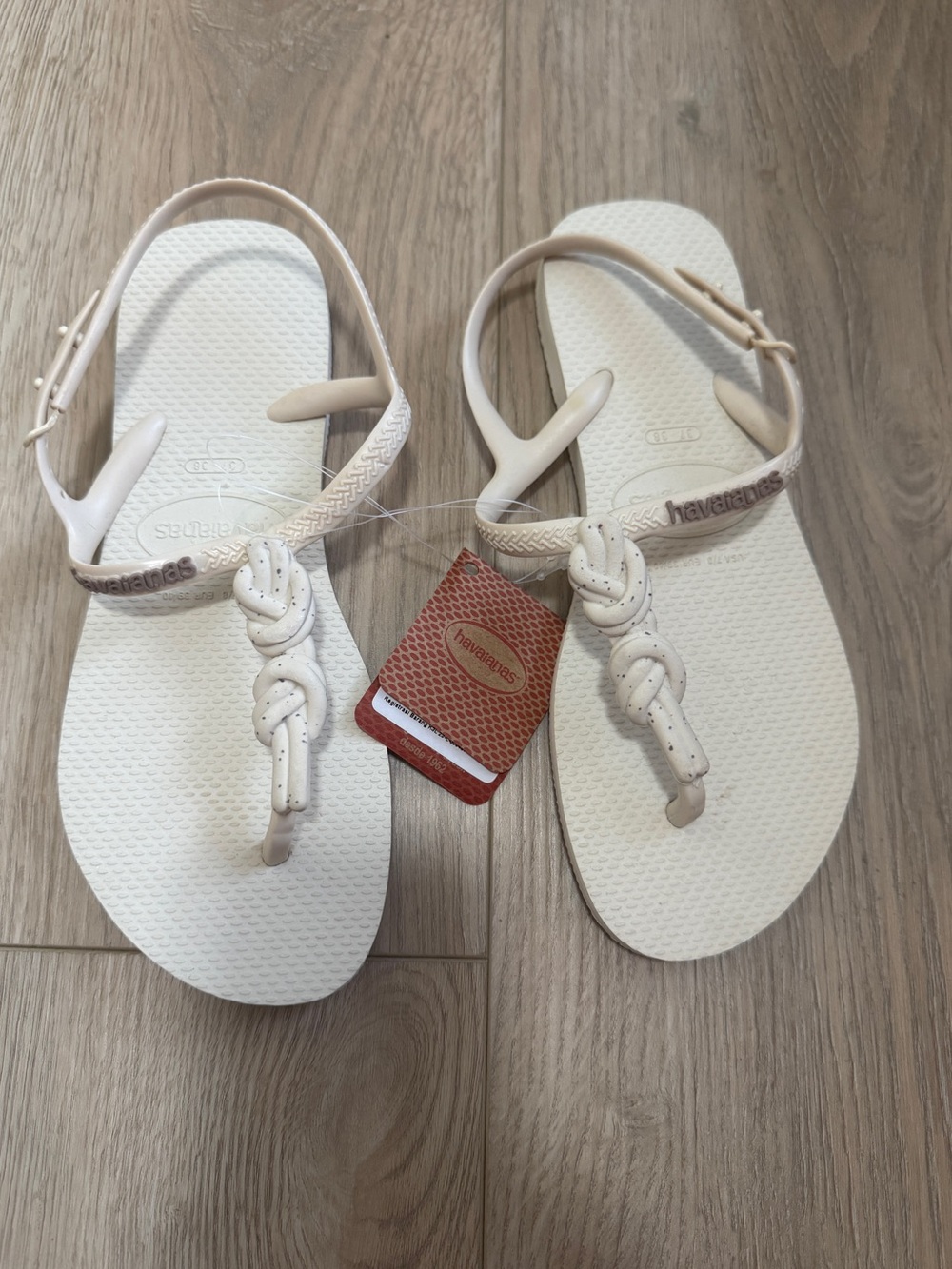 NWT Havaianas Twist Plus Women's Sandals 37/38 US 7/8 - Picture 2 of 8
